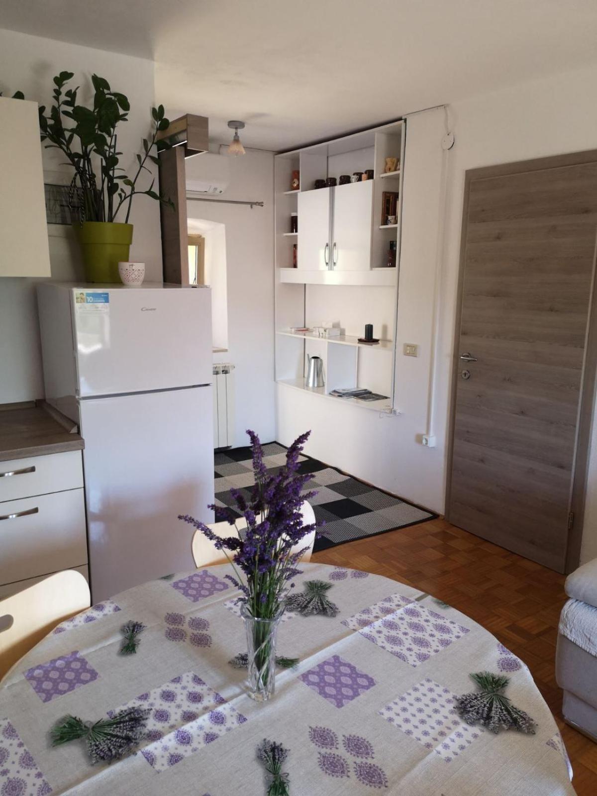Apartma Ester Lucija Εξωτερικό φωτογραφία